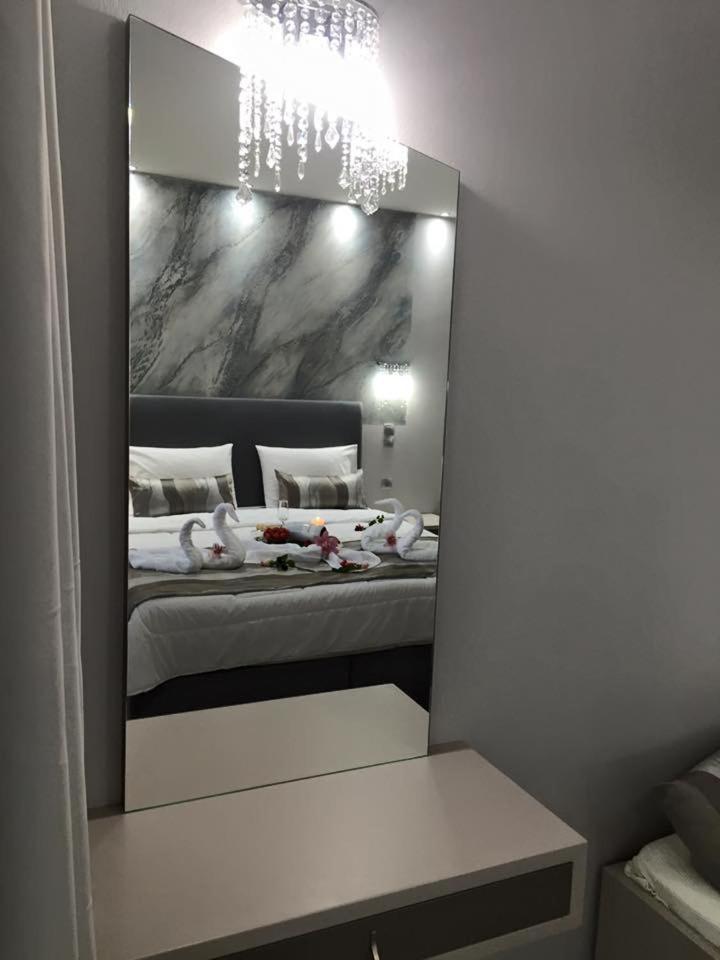 Peristeres Appartments Rodhákinon Luaran gambar